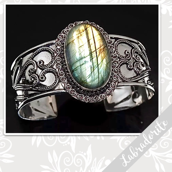 Labradorite Silver Artisan Bangle Cuff Bracelet Adjustable (Golden Yellow flash) - Picture 1 of 2